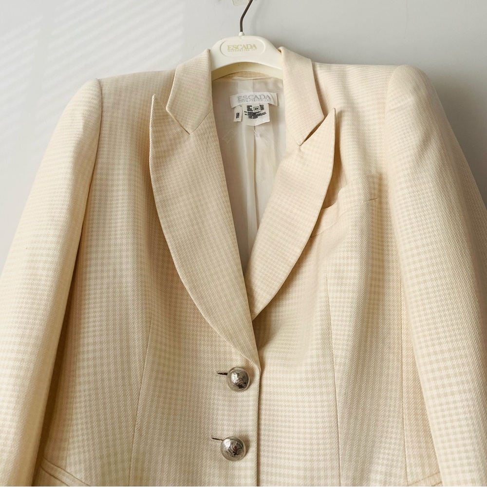 Escada Silk Blend Single Breasted Blazer Women Sz EU 36 US S Cream Old Money - Picture 4 of 13